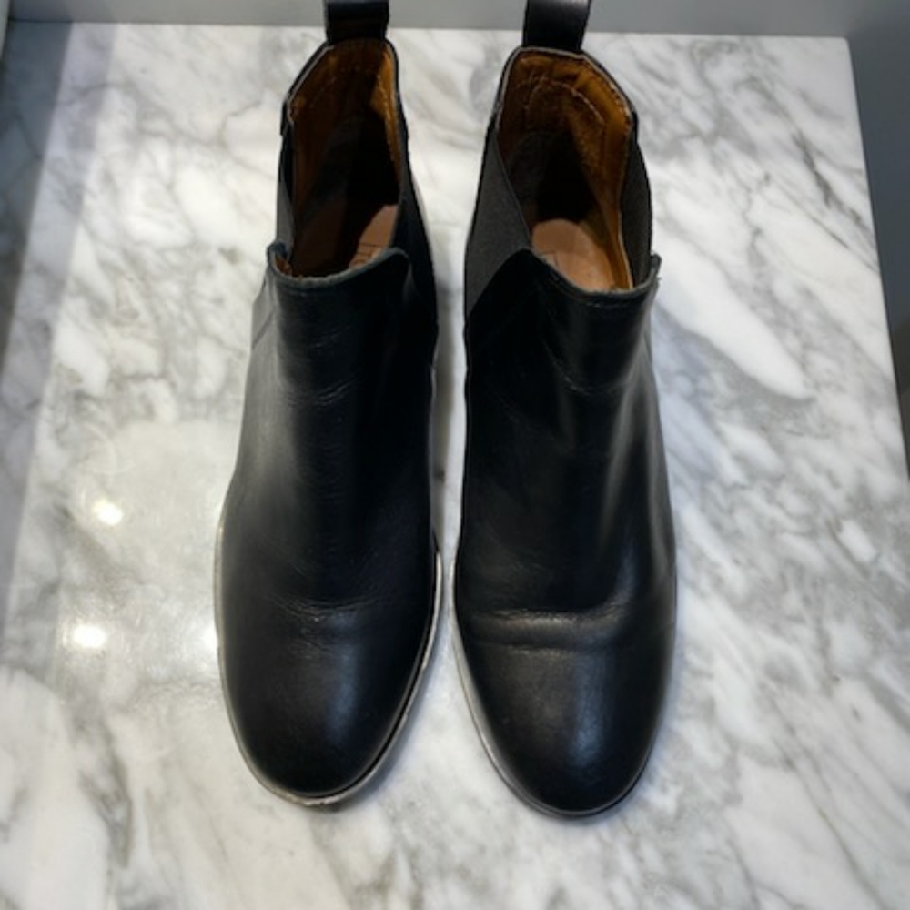 Ankle boots